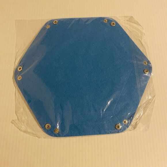 Gaming Hexagon Dice/Miscellaneous Tray Blue Faux Suede Rolling Arena RPG D&D - Picture 5 of 7
